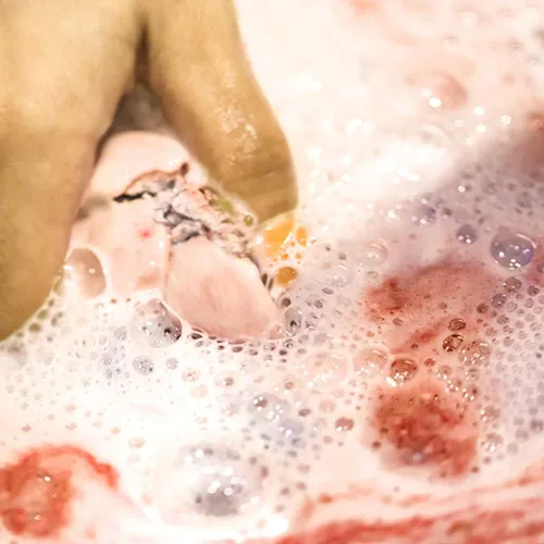 Miniatura 6 de Ivy & Bauble Bombas de baño de aromaterapia hechas a mano con anillo sorpresa en el interior para mujer, aroma afrutado, fabricadas en Estados