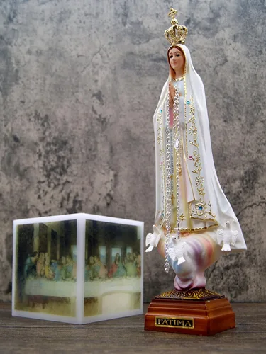 Miniatura 7 de Estatua de Nuestra Señora de Fátima con ojos de cristal de 12 pulgadas fabricada en Portugal