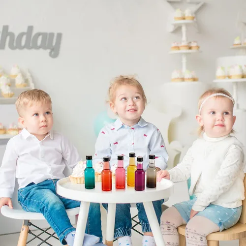 Miniatura 5 de Tessco 100 Piezas Botellas Pequeñas de Licor de Plástico Mini Botella de Aderezo para Ensalada Navidad Pequeños Chupitos de Alcohol con Tapa Vino