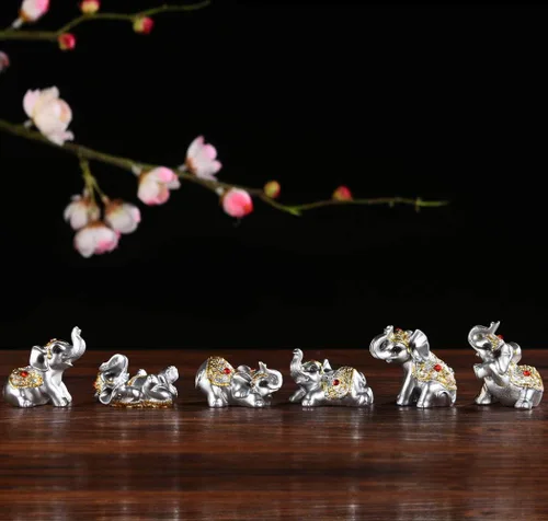 Miniatura 4 de Brass Statu BRABUD BS122 - Juego de 6 estatuas de elefantes pequeños de resina plateada para decoración del hogar, colección de regalo (plateado)