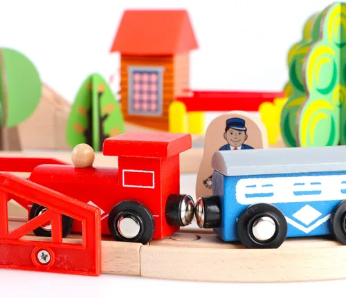 Miniatura 5 de Qilay Juego de trenes de madera de 69 piezas, pistas y trenes de madera de primera calidad para niños pequeños de 3, 4 y 5 años, juguetes de tren