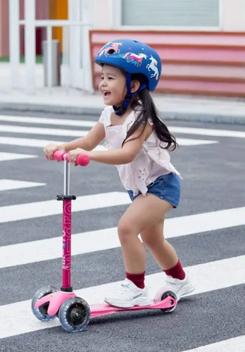 Miniatura 6 de Micro Kickboard Mini scooter LED para niños de 2 a 5 años Niños de hasta 110 libras Diseño de 3 ruedas inclinadas para dirigir Barra en T
