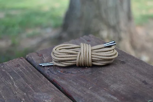 Miniatura 2 de Agujetas resistentes e irrompibles para botas