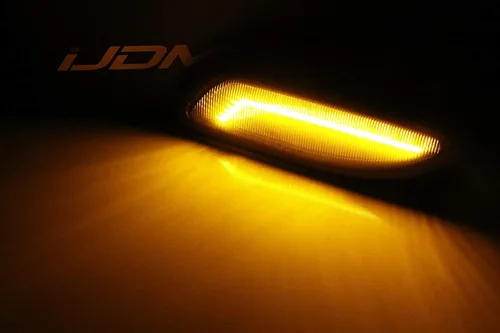 Miniatura 2 de iJDMTOY Kit de luz de marcador lateral de parachoques LED ámbar con lente ahumada compatible con Mercedes W203 2001-2007 Clase C Sedán, alimentado