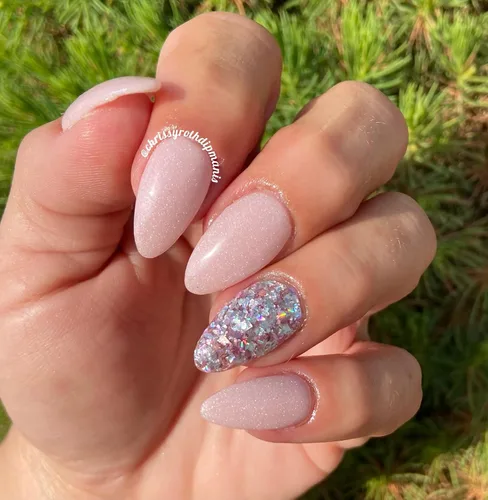 Miniatura 2 de Queen Elizabeth II - Polvo acrílico en polvo, diseños de arte de uñas, manicura o pedicura, para uso doméstico o salón. Sistema de polvo