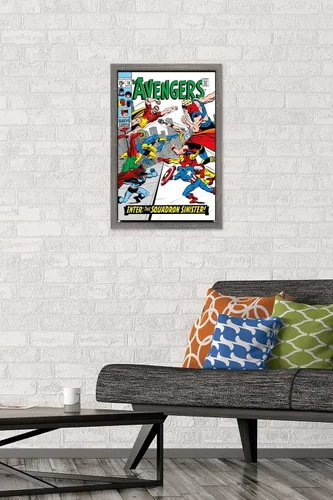 Miniatura 2 de Trends International Marvel Comics Avengers #70 - Póster de pared, 22.4 pulgadas de largo x 14.7 pulgadas, versión enmarcada en madera de granero