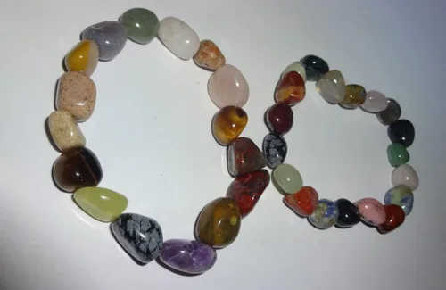 Miniatura 8 de 1 pulsera elástica con cuentas de pepita de cristal caído de calidad #2 estilo chakras mixto de 0.157-0.315 in