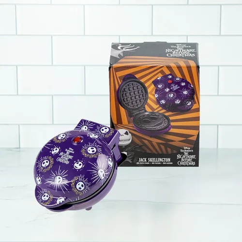 Miniatura 6 de Uncanny Brands Nightmare Before Christmas Jack Skellington Mini waflera - Pequeño aparato de cocina