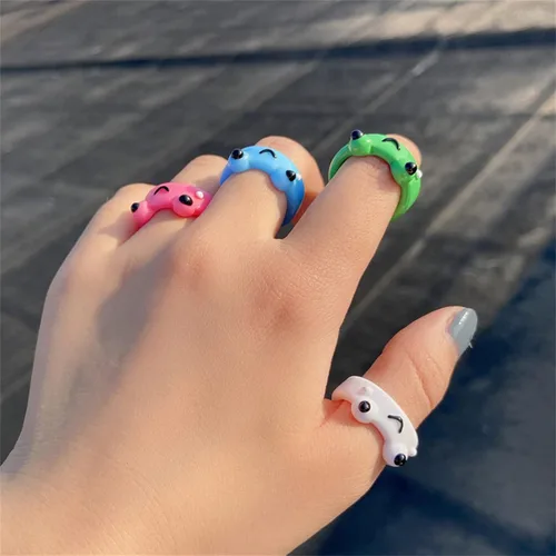 Miniatura 2 de Lindo Y2k - Juego de anillos indie de arcilla de acrílico para mujeres, adolescentes, niñas, niños, coloridos, divertidos, nudillos, de plástico