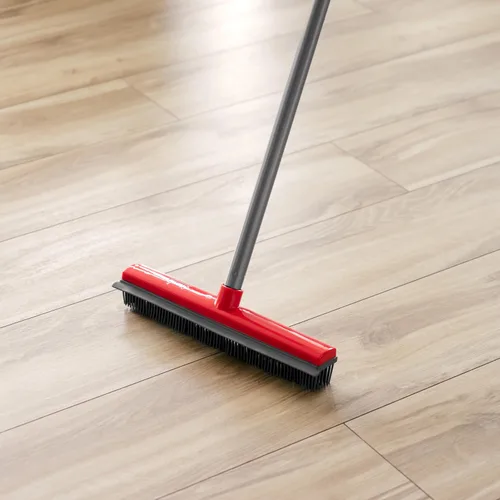 Miniatura 3 de Stanley Home Products Escoba de goma con mango ajustable, para alfombras, suelos, escaleras, tapicería, acción electrostática que elimina