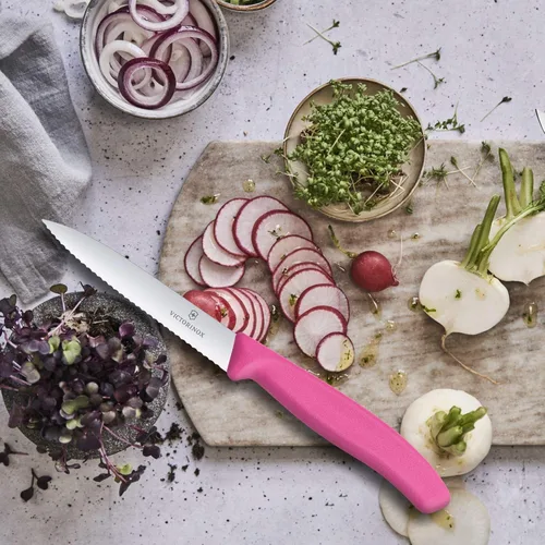 Miniatura 7 de Victorinox - 6.7736.L5 Victorinox Swiss Classic Cuchillo de pelar, 3.9 pulgadas, color rosa