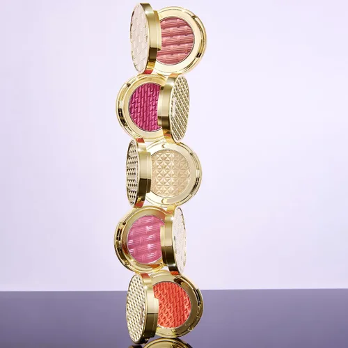 Miniatura 5 de Tarte Rubor de arcilla amazónica de 12 horas, pigmento mineral transparente con vitamina E y aceite de oliva para una cobertura ligera, duradera