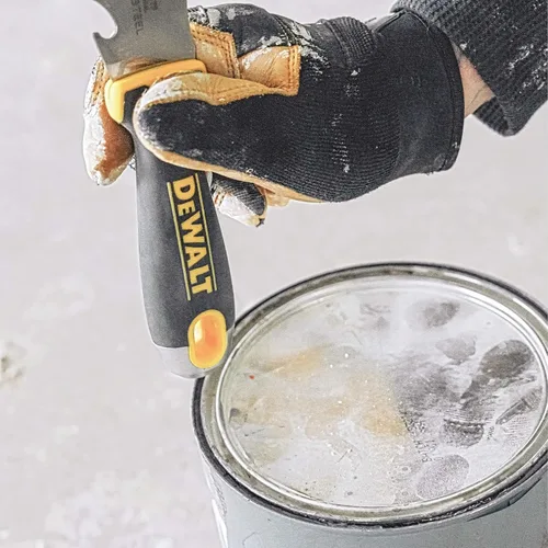 Miniatura 7 de DEWALT Herramienta de pintor 9 en 1 Rascador recto, rascador curvo, sacador de uñas, limpiador de rodillo, abrelatas, abrebotellas, extractor