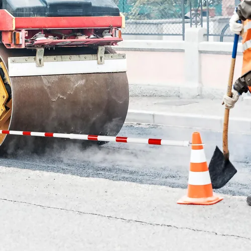 Miniatura 6 de Huwena 12 barras retráctiles de cono de tráfico de longitud de 4 a 6.9 pies, barricada de tráfico ligera para estacionamientos, construcción