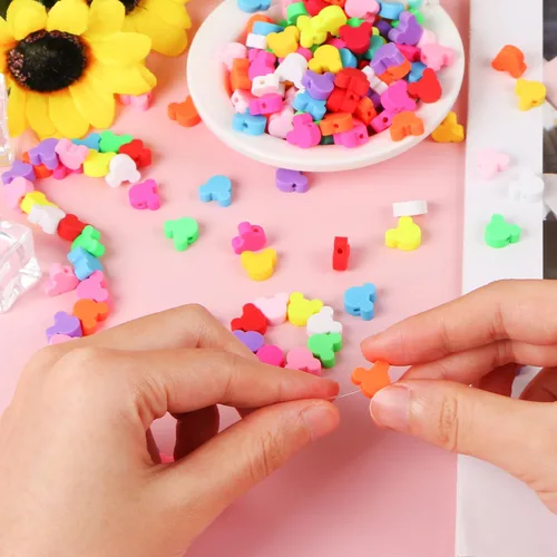 Miniatura 5 de EVERMARKET - 200 cuentas de oso para la fabricación de joyas, cuentas de arcilla de polímero EVERMARKET de 0.394 pulgadas a granel con caja, bonito