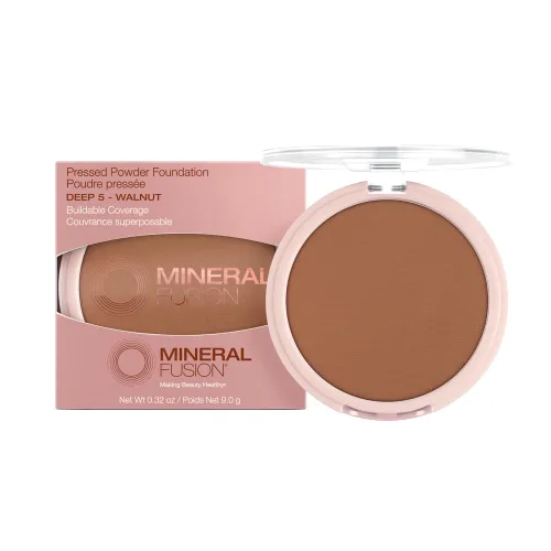 Miniatura 10 de Mineral Fusion Base de maquillaje en polvo prensado, Deep 1, piel media/bronceada con matices dorados, maquillaje de base que desafía la edad