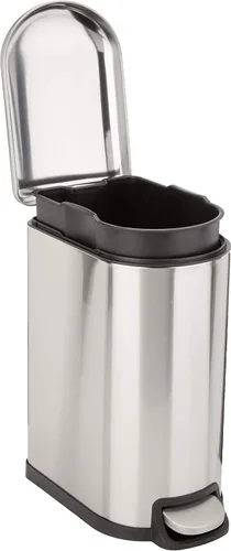 Amazon Basics Bote de basura pequeño en forma de D con tapa y pedal de cierre suave para baño, dormitorio, sala de estar, oficina, resistente a las