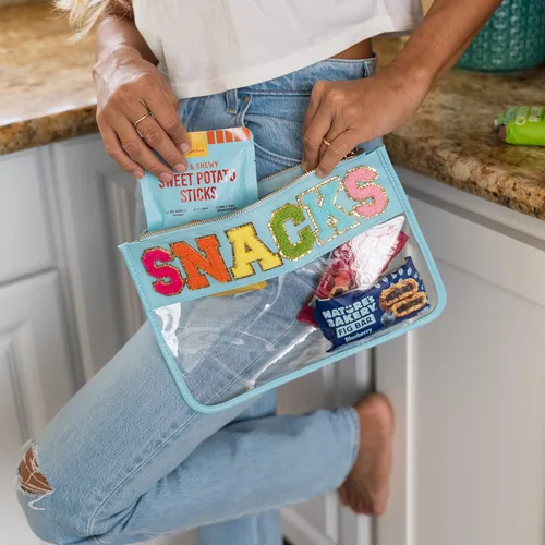Miniatura 9 de Fablinks Bolsa transparente con cremallera para mujeres con parche de letras de chenilla, bolsa de viaje para aperitivos para adolescentes y niñas