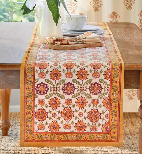 Miniatura 15 de Saffron Marigold Camino de mesa rosa de 18 x 108 pulgadas, centro de mesa de comedor impreso a mano, 100% algodón lavable para decoración del hogar