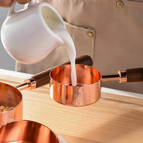 Miniatura 5 de JASHII Juego de 8 tazas y cucharas medidoras de oro rosa con mango de madera de acacia, herramientas de cocina de acero inoxidable para cocinar