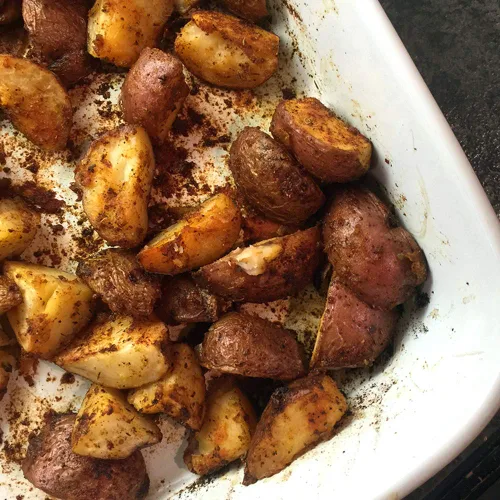 Miniatura 6 de Spiceology Condimento cajún negro y azul - Mezcla gourmet de queso azul real y especias ennegrecedoras - Perfecto para pollo, filete, hamburguesas