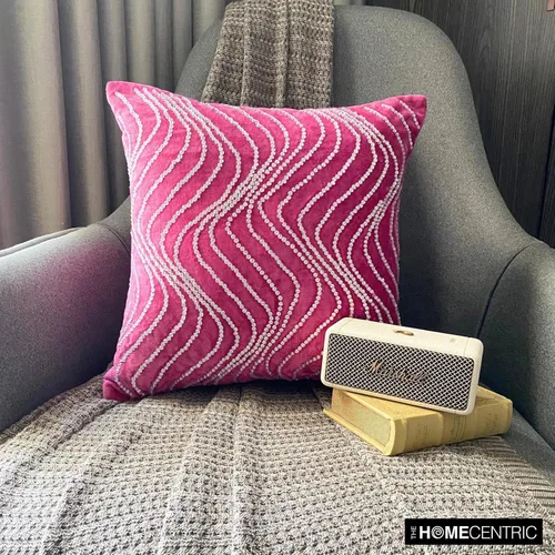 Miniatura 4 de The HomeCentric Juego de 2 fundas de almohada de 20 x 20 pulgadas (19.7 x 19.7 in), color rosa fucsia, funda de almohada cuadrada de terciopelo 13.