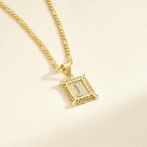 Miniatura 6 de KissYan Initial Letter Pendant Necklace for Mens Womens, 18K Gold Plated Square Capital Monogram Necklace Alhpabets from A-Z Figaro Chain Necklace