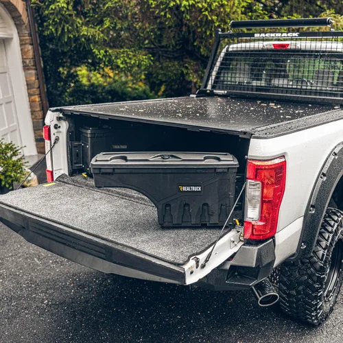 Miniatura 8 de RealTruck UnderCover SwingCase Caja de almacenamiento para caja de camioneta SC200D Compatible con Ford F-250/350 Super Duty 1999 - 2016 lado