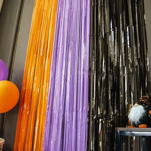 Miniatura 7 de LOLStar Paquete de 3 accesorios para cabina de fotos naranja, morado y negro, cortinas de flecos de aluminio de 3.3 x 6.6 pies, telón de fondo