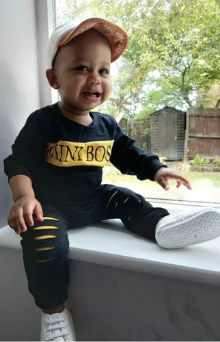 Miniatura 3 de Conjunto de 2 piezas de sudadera con estampado de letras de manga larga y pantalones para bebé niño