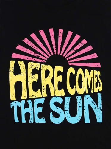 Miniatura 4 de Uniqueone- Camiseta sin mangas con texto en inglés "Here Comes The Sun" y gráfico de sol.