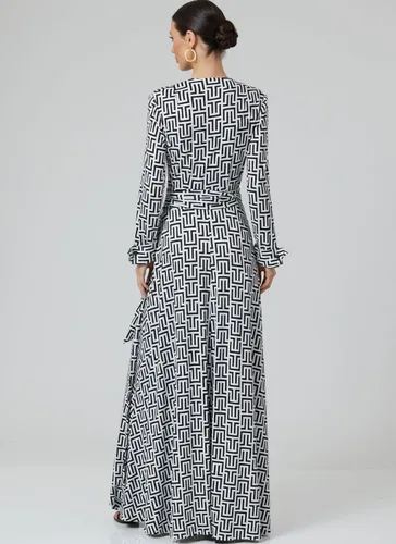 Miniatura 6 de Vogue DVF V2000H5 Paquete de patrones de costura para vestido cruzado de mujer por Diane Von Furstenberg, código de diseño V2000, tallas 6-8-10-12-14