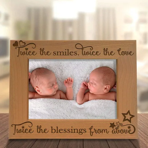 Miniatura 4 de KATE POSH - Dos veces las sonrisas, dos veces el amor, dos veces las bendiciones de arriba - Marco de fotos grabado de madera natural - Marco