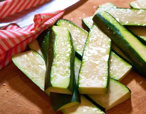 Miniatura 6 de Sonoma Gourmet: Aceite de oliva con sabor a albahaca y parmesano Aceite de oliva virgen extra 100% California 8.5 onzas líquidas (paquete de 4)
