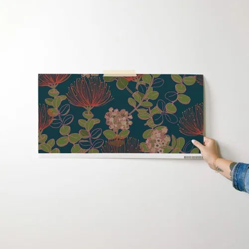 Miniatura 7 de Muestro de papel tapiz extraíble, diseño botánico oscuro hawaiano, flores florales hawaianas, color rojo, verde azulado, tropical mojado, papel