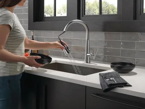 Miniatura 2 de Grifo de cocina Delta Faucet Emmeline de níquel cepillado, grifos de cocina con rociador desplegable, grifo de fregadero de cocina, cabezal