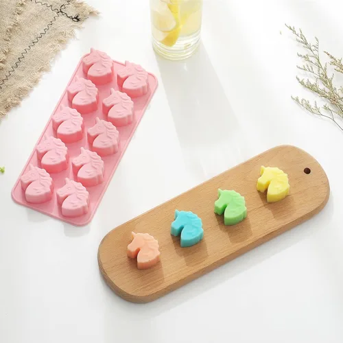 Miniatura 4 de Juego de moldes para pasteleros de unicornio, antiadherentes para dulces y chocolate para mini galletas, caramelos, gomitas, jabones, bandeja