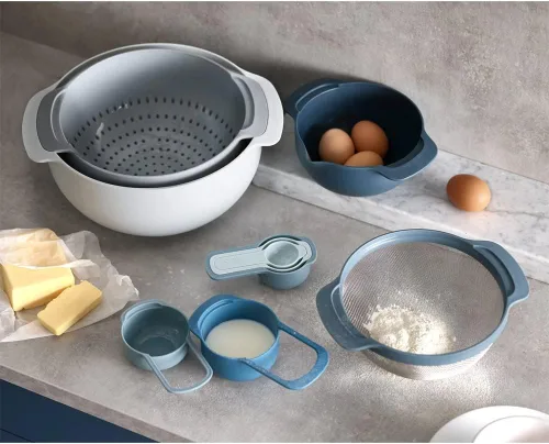 Miniatura 3 de Joseph Joseph Juego de anidamiento de 9 piezas con tazones para mezclar, tazas medidoras, tamiz, colador, 9 piezas, Sky Azul