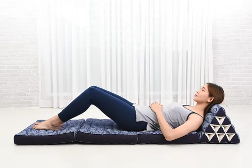 Miniatura 5 de Leewadee Colchón de suelo con cojín triangular, silla de piso con soporte para el respaldo, silla reclinable de lectura y cama para dormir, cojín
