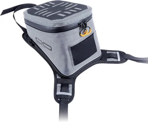 Miniatura 11 de Bolsa de tanque enrollable gris Giant Loop, bolsa de tanque impermeable minimalista para motocicleta, capacidad de 1.5 litros, se adapta a cualquier