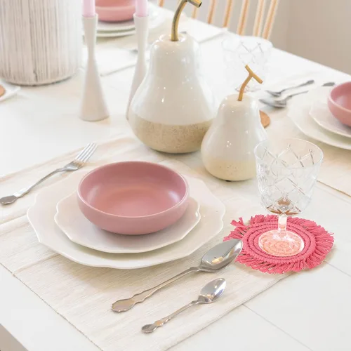 Miniatura 5 de Whaline Juego de 4 posavasos de macramé bohemios, hechos a mano, rojo, rosa, blanco, para bebidas, tapete bohemio con borla para tipos de tazas