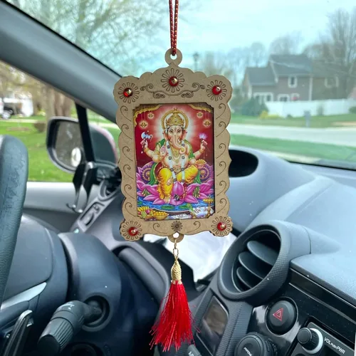 LOVENSPIRE Adorno colgante hindú para automóvil, marco de fotos, espejo retrovisor, accesorios de decoración interior para salpicadero, Ganesha