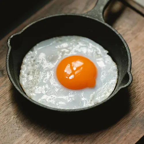 Miniatura 7 de Sartén antiadherente de hierro fundido grueso con mango y tabla de madera, sartén de cocina para el hogar para huevos, panqueques, pizza y carne