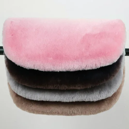 Miniatura 5 de IRIWOOL Almohadilla de asiento de piel de oveja auténtica, funda de asiento de lana suave australiana, transpirable y absorbente del sudor, cómoda