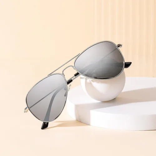 Miniatura 104 de Gleyemor Lentes de sol polarizados estilo aviador para niños y niñas, jóvenes, adolescentes, dos tamaños de 1.969 in y 2.047 in