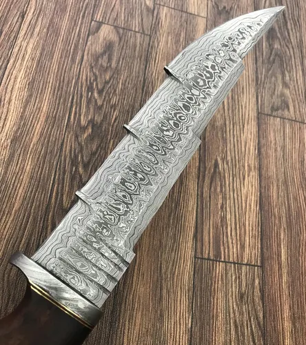 Miniatura 4 de RG-22 Cuchillo de caza hecho a mano de acero de Damasco de 13.5 pulgadas - Mango de madera exótica Marindi