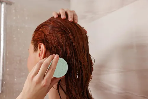 Miniatura 6 de Barra acondicionadora de aceite de ricino para el crecimiento y la fuerza del cabello Proteína de avena, murumuru y coco – pH equilibrado, vegano