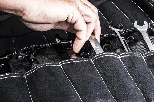Miniatura 6 de Dickies Rollo organizador grande de llaves inglesas/destornilladores para mecánicos, 23 bolsillos para herramientas, construcción de lona Negro
