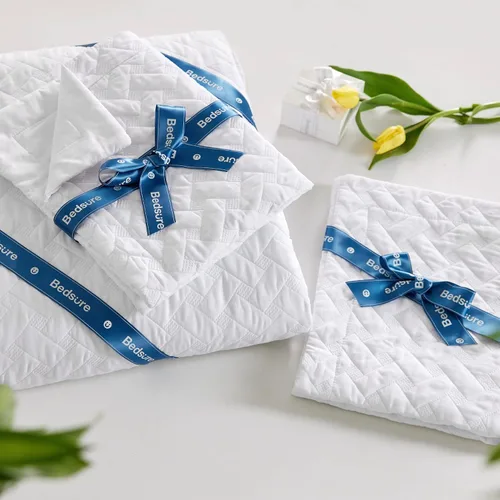 Miniatura 12 de Bedsure Colchas Tamaño King Extra Grande - Cubrecamas Ligeras Tamaño King Extra Grande con Patrón de Tejido de Canasta, Ropa de Cama Suave de 02