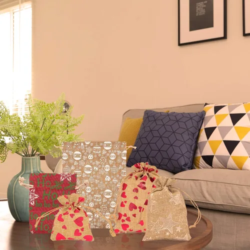 Miniatura 4 de 48 paquetes de 3x4 bolsas de regalo reutilizables de yute y arpillera con cordones (Feliz Navidad, X-Pequeño) - para regalos, favores de fiesta